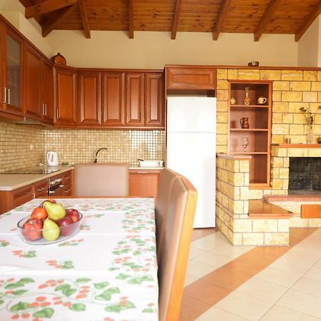 Papadeas Villas Megali Mantineia Kültér fotó