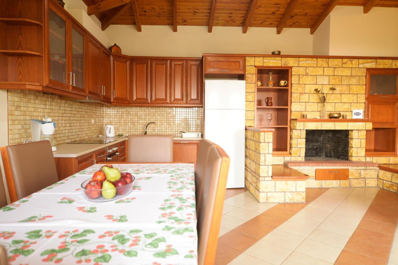 Papadeas Villas Megali Mantineia Kültér fotó