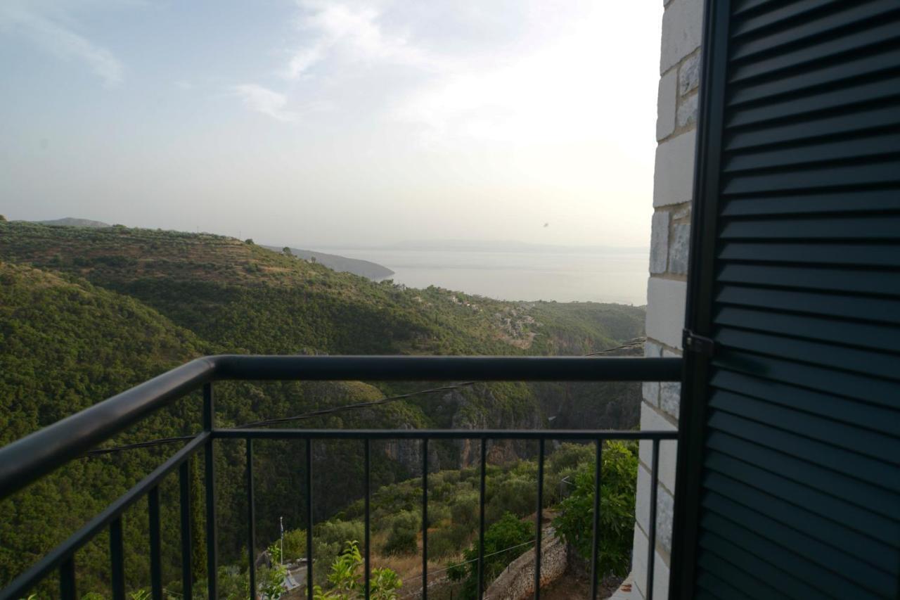 Papadeas Villas Megali Mantineia Kültér fotó